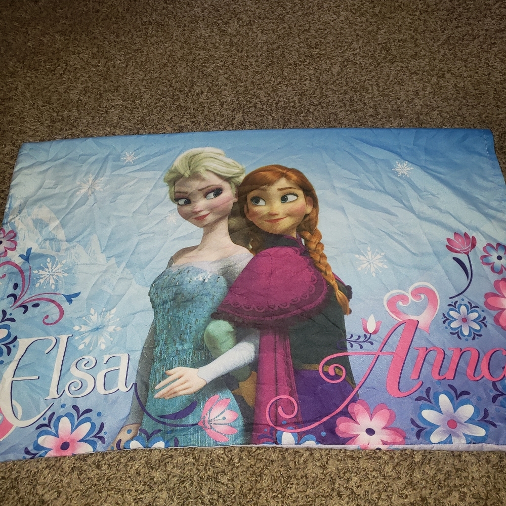 Frozen pillowcase